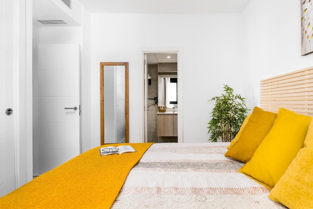 Apartamento Deluxe Con Piscina, Terraza & Parking Màlaga Exteriér fotografie