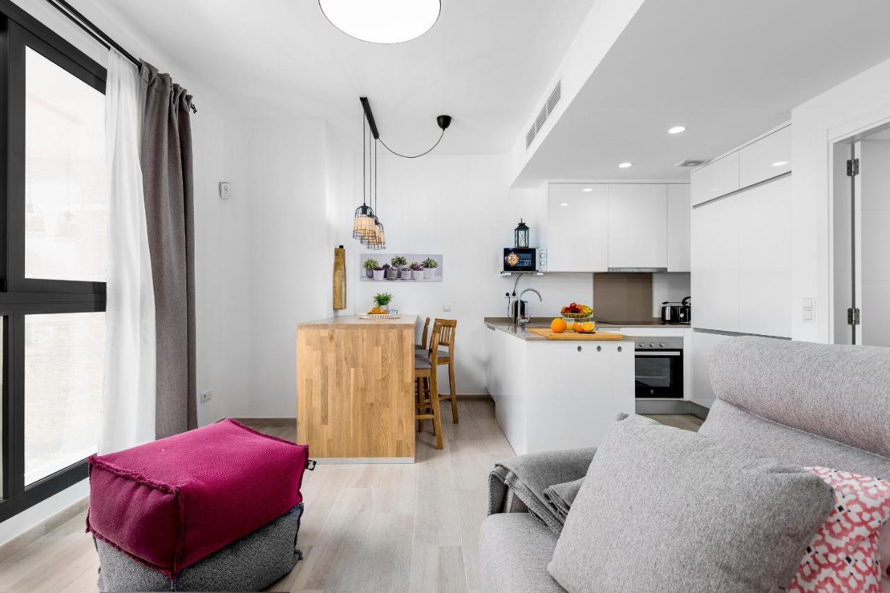 Apartamento Deluxe Con Piscina, Terraza & Parking Màlaga Exteriér fotografie