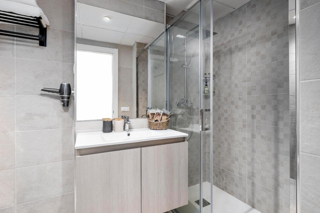 Apartamento Deluxe Con Piscina, Terraza & Parking Màlaga Exteriér fotografie
