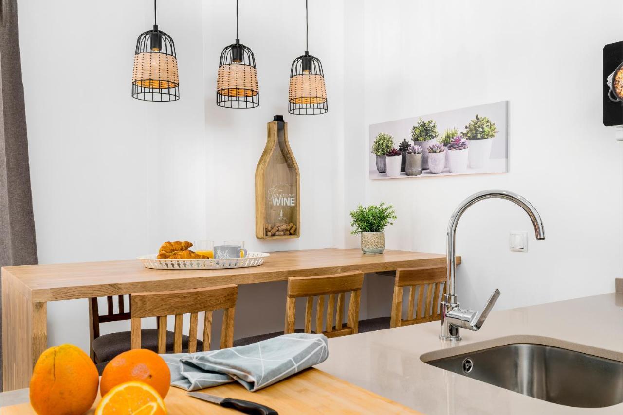 Apartamento Deluxe Con Piscina, Terraza & Parking Màlaga Exteriér fotografie