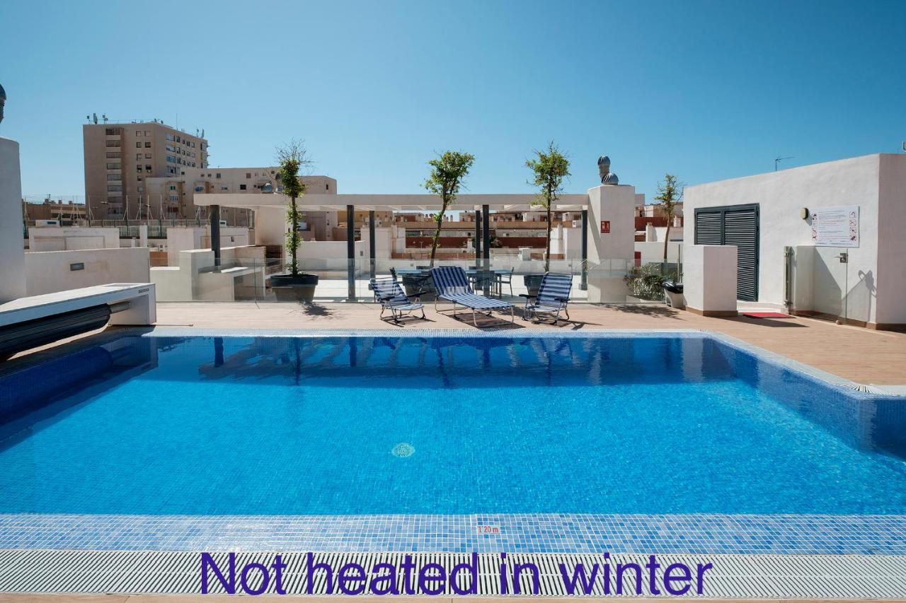 Apartamento Deluxe Con Piscina, Terraza & Parking Màlaga Exteriér fotografie